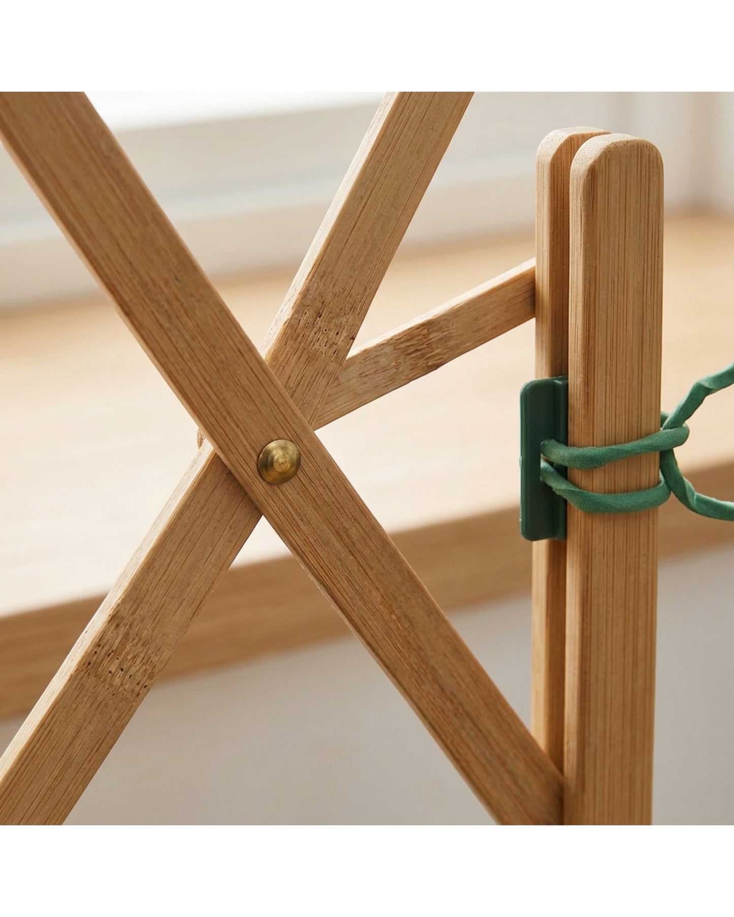 Ylvhg Expandable Bamboo Scissor Plant Trellis Natural 32 Inch - Detail view